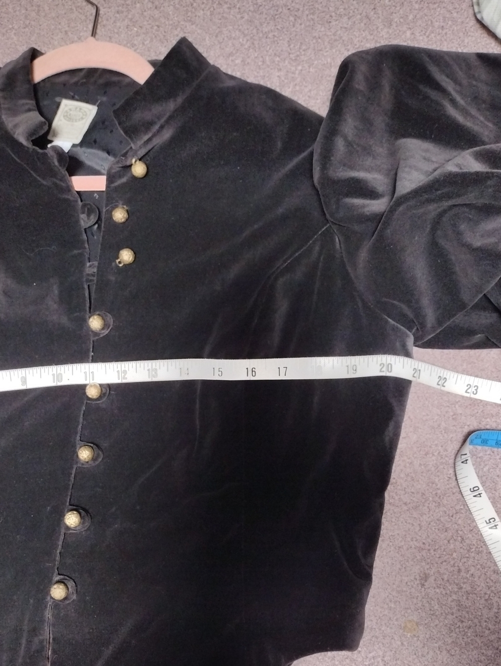 Vintage Black WahMaker Velvet Cropped Jacket with Mutton Puff Sleeves - Picture 6 of 12
